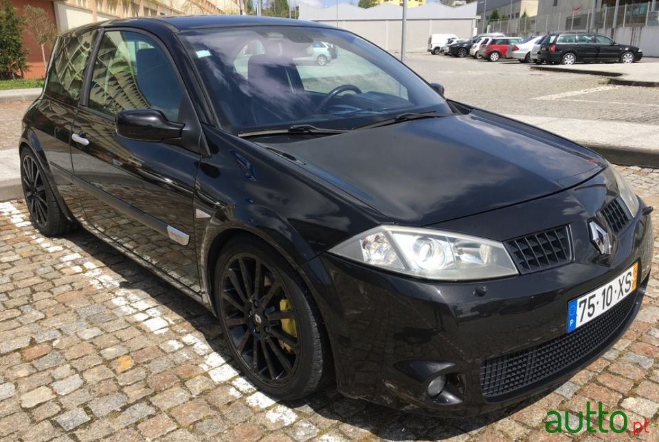 2004' Renault Megane photo #4