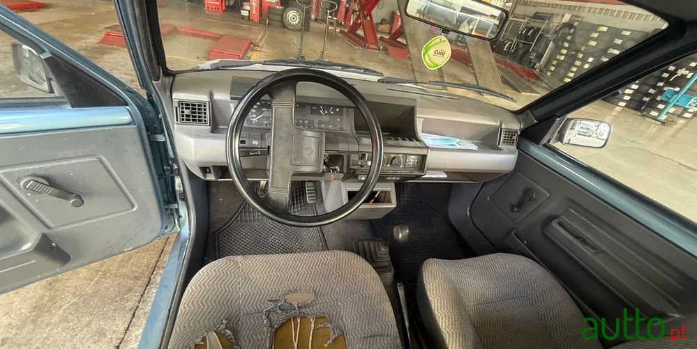 1988' Renault 5 1.1 Tl photo #3
