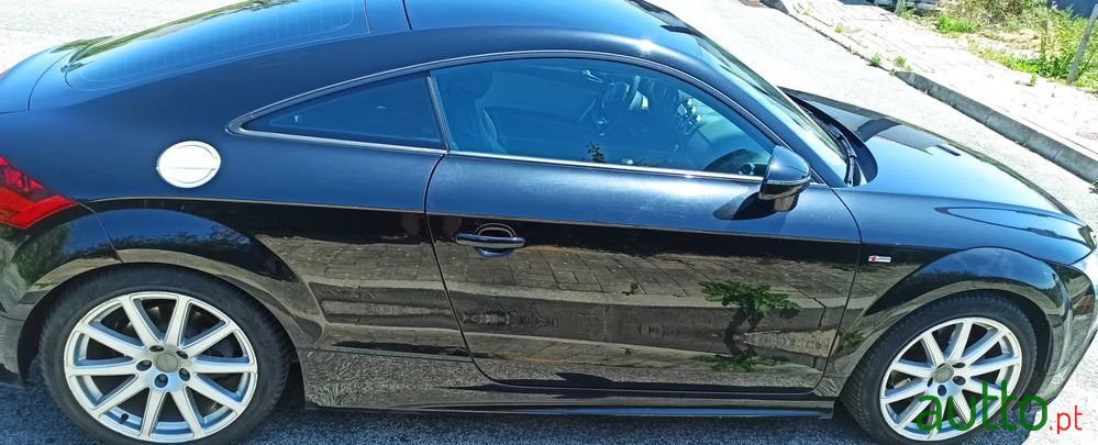 2011' Audi Tt Coupé S-Line photo #3