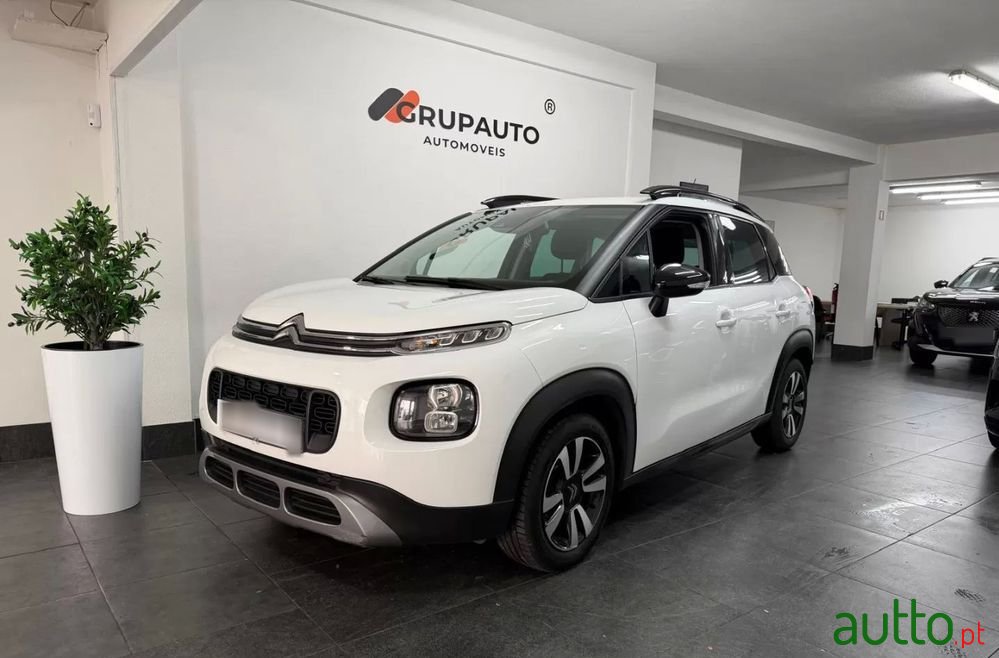 2019' Citroen C3 Aircross 1.2 Puretech Shine photo #1