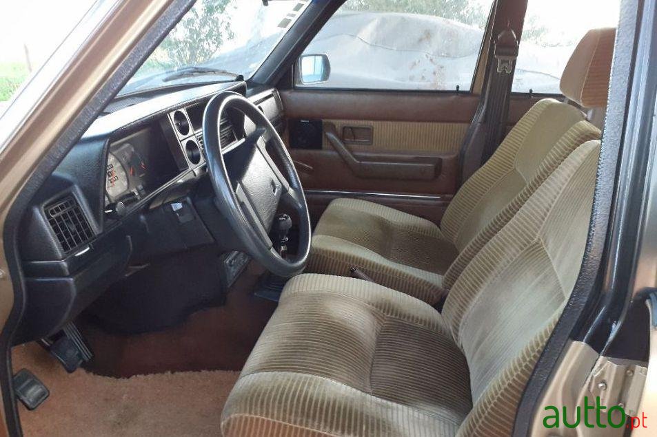 1982' Volvo 244 photo #2