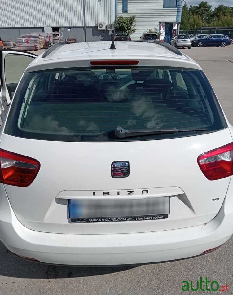 2014' SEAT Ibiza St photo #6