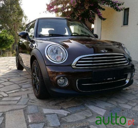 2012' MINI Cooper 1.6 D photo #1