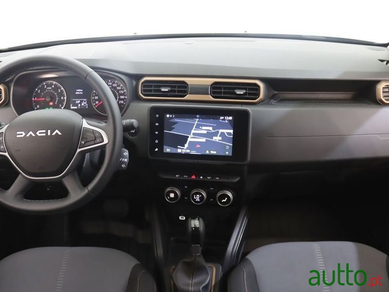 2024' Dacia Duster 1.3 Tce Extreme Edc photo #6