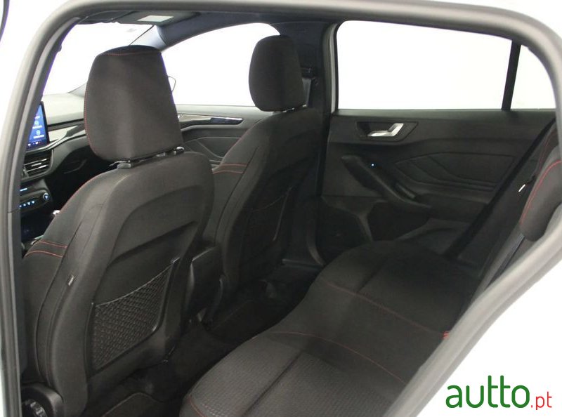2022' Ford Focus Sw photo #5