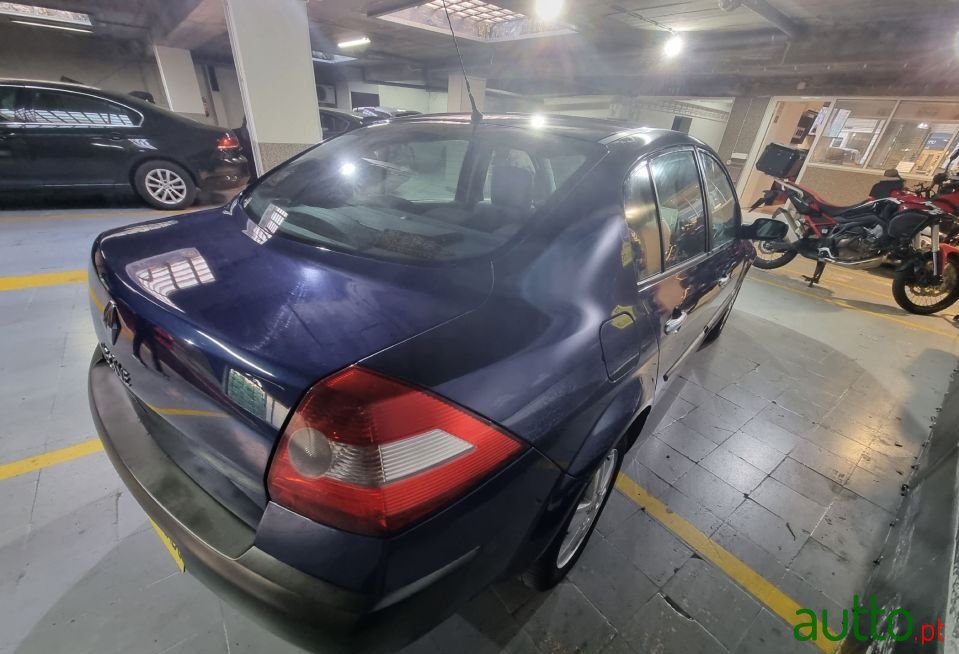 2005' Renault Megane photo #6