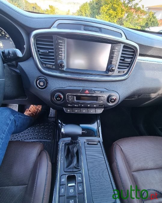 2019' Kia Sorento photo #6