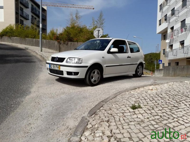 2000' Volkswagen Polo photo #1