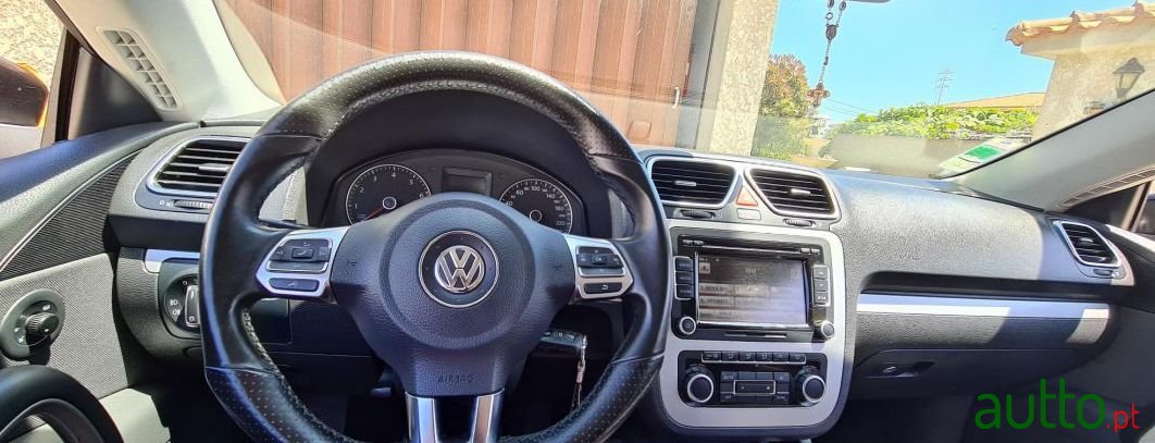 2010' Volkswagen Scirocco photo #2