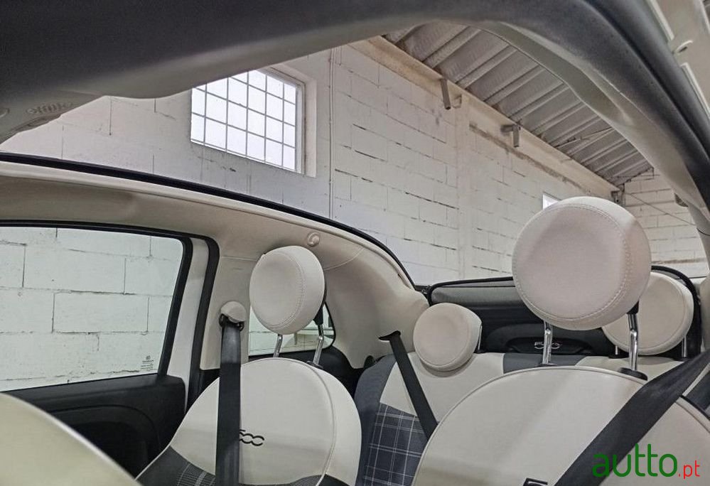 2021' Fiat 500C photo #3