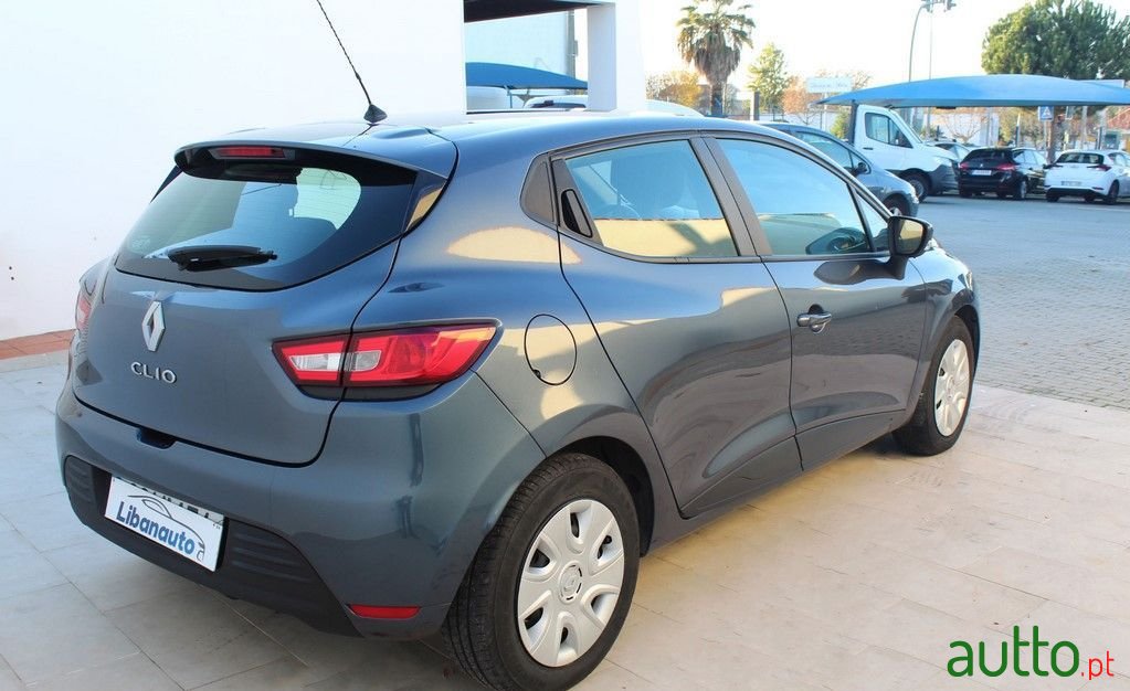 2018' Renault Clio Ver-1-5-Dci-Zen photo #2