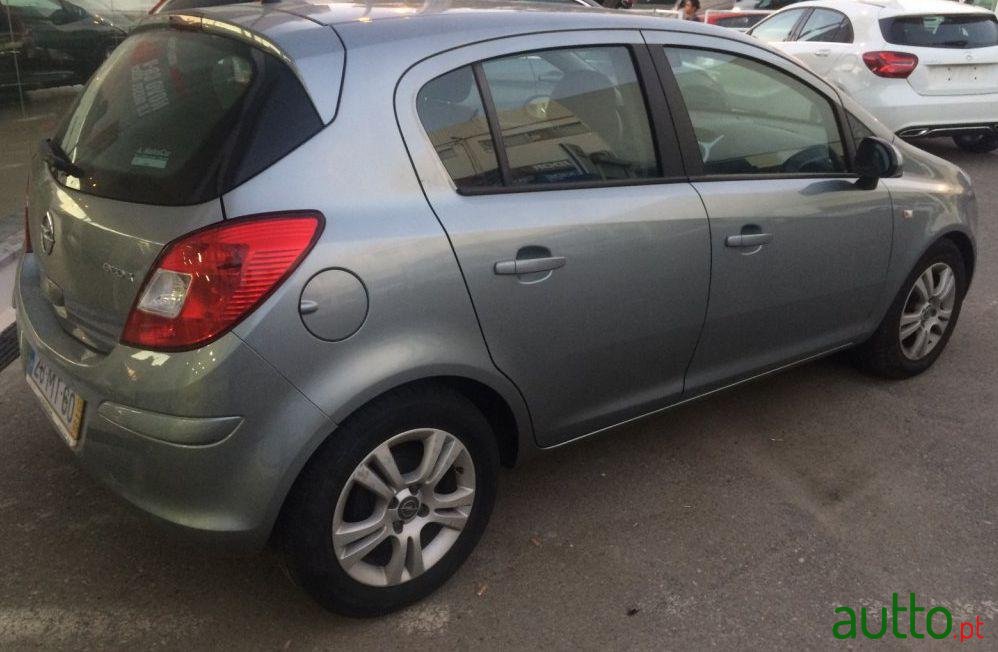 2012' Opel Corsa 1.3 CDTi Enjoy photo #2