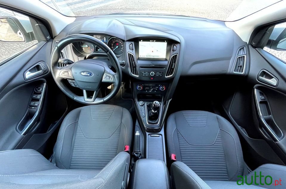 2018' Ford Focus Sw photo #3