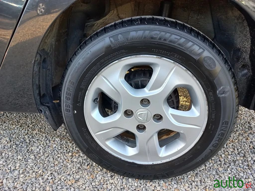 2014' Dacia Logan Mcv photo #4