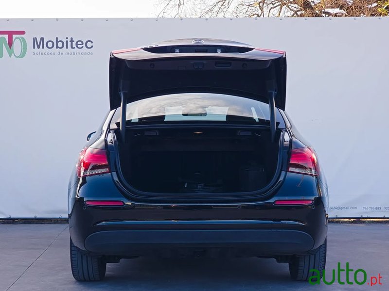2021' Mercedes-Benz Classe A E Progressive photo #6