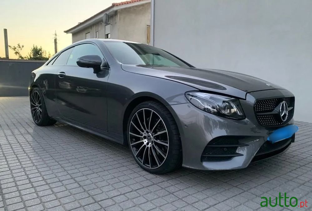 2019' Mercedes-Benz Classe E photo #3
