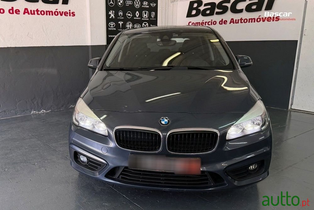 2015' BMW Série 2 D Line Luxury Auto photo #2
