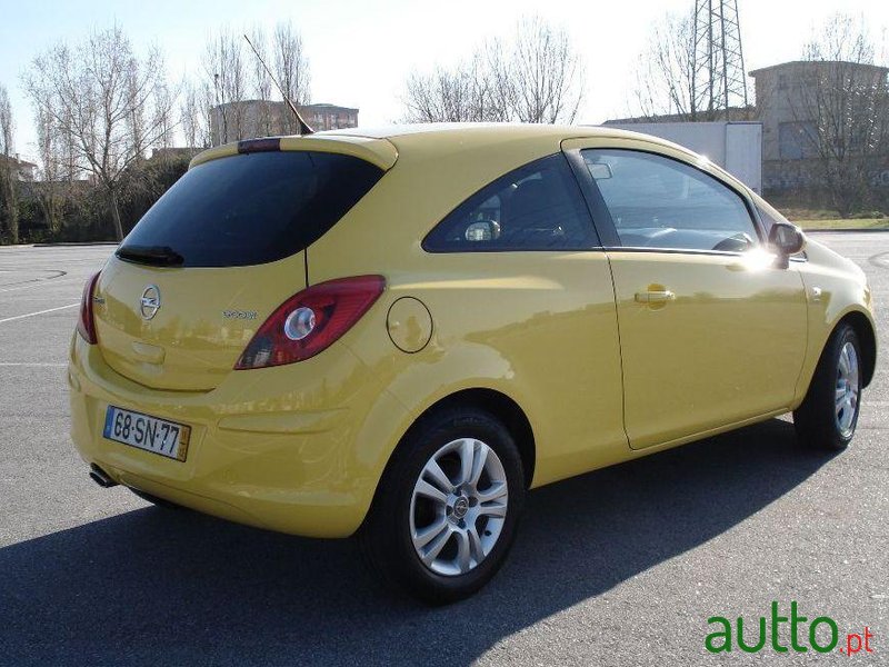 2011' Opel Corsa 1.3 photo #1