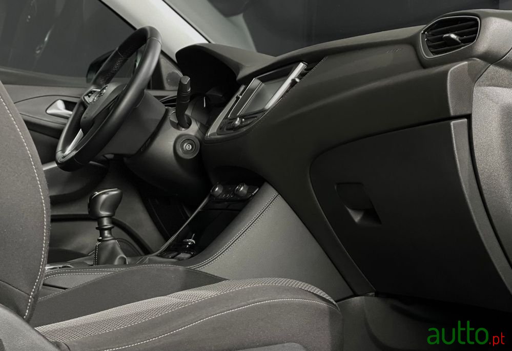 2020' Opel Grandland X photo #4