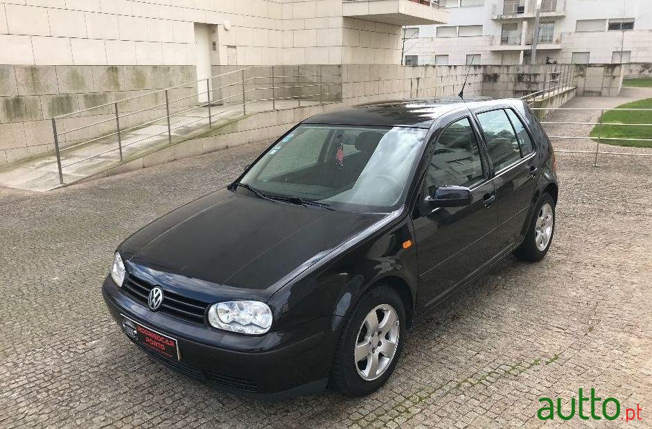 1999' Volkswagen Golf photo #1