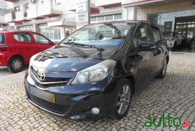 2012' Toyota Yaris 1.4 D-4D Sport photo #1