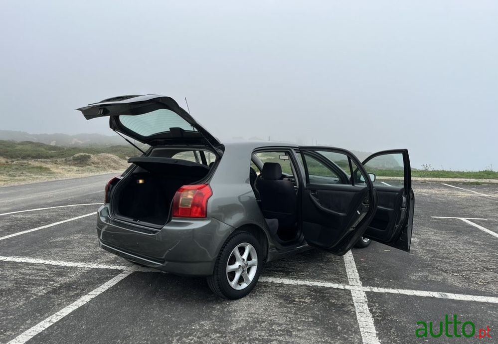 2004' Toyota Corolla 1.4 Vvt-I Sol photo #5