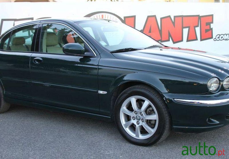 2003' Jaguar X-Type Executive photo #2