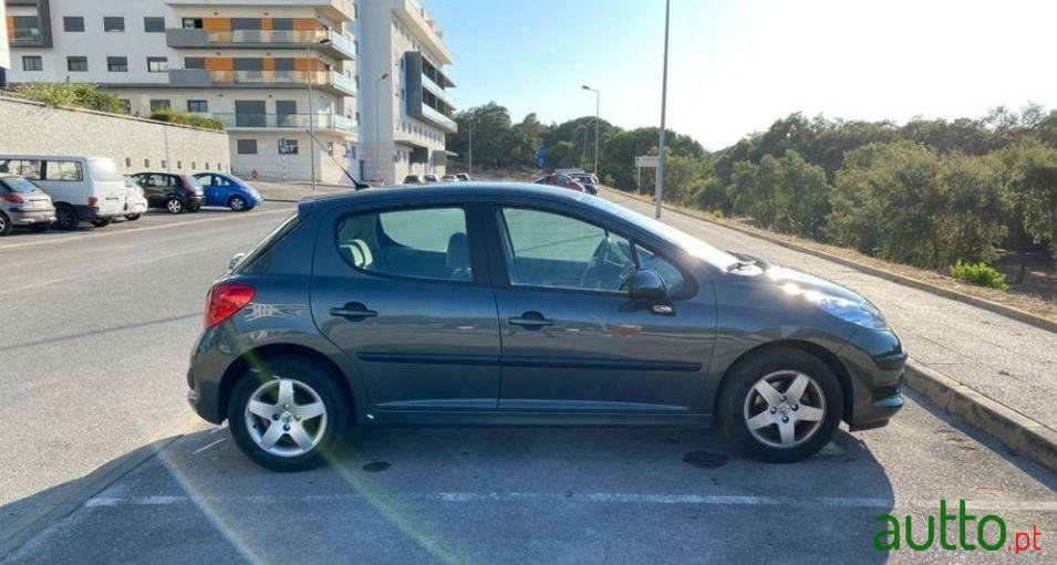 2006' Peugeot 207 photo #3