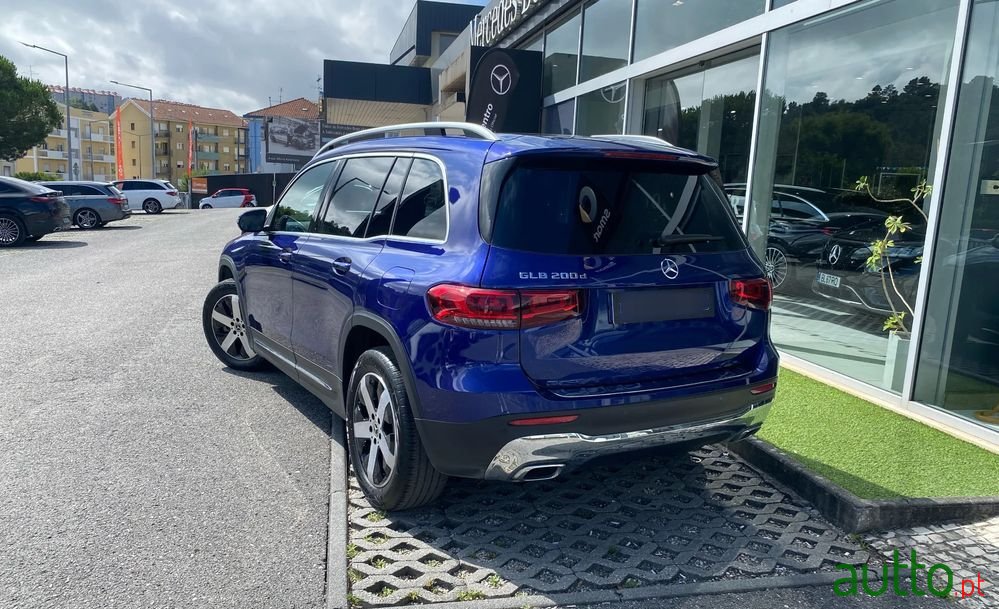 2023' Mercedes-Benz GLB 200 D Progressive photo #4