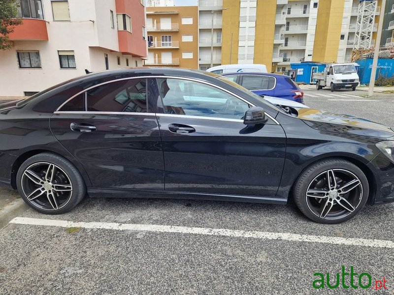 2015' Mercedes-Benz Classe Cla Cdi photo #3