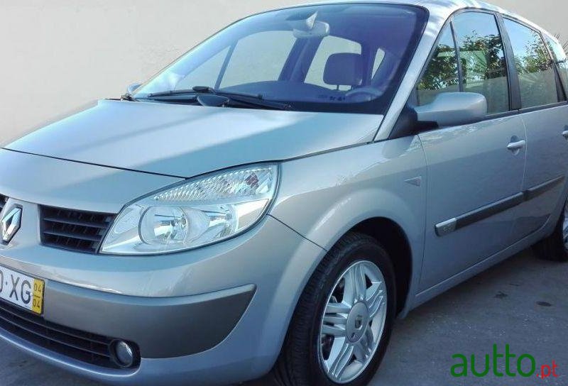 2004' Renault Scenic 1.5 Dci L. Privilége photo #2