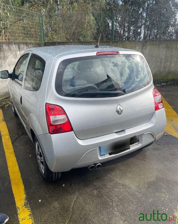 2011' Renault Twingo 1.2 16V Access photo #2
