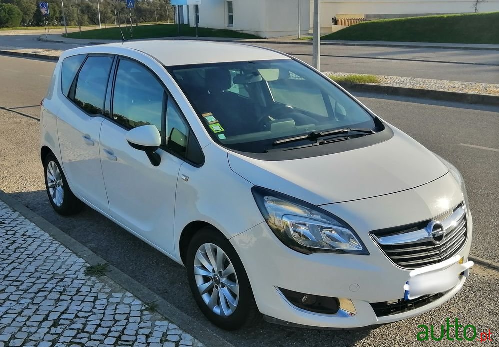 2015' Opel Meriva photo #4