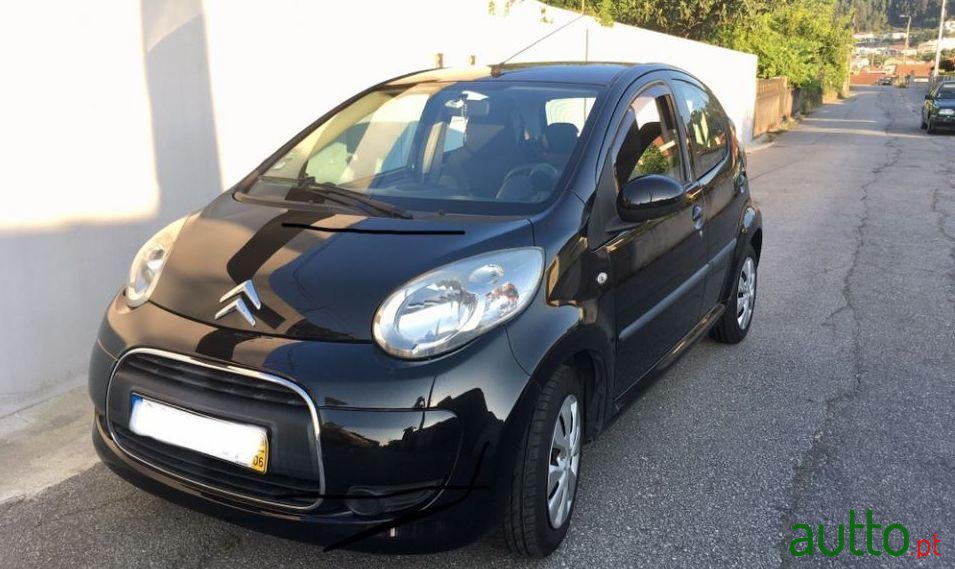 2009' Citroen C1 photo #3
