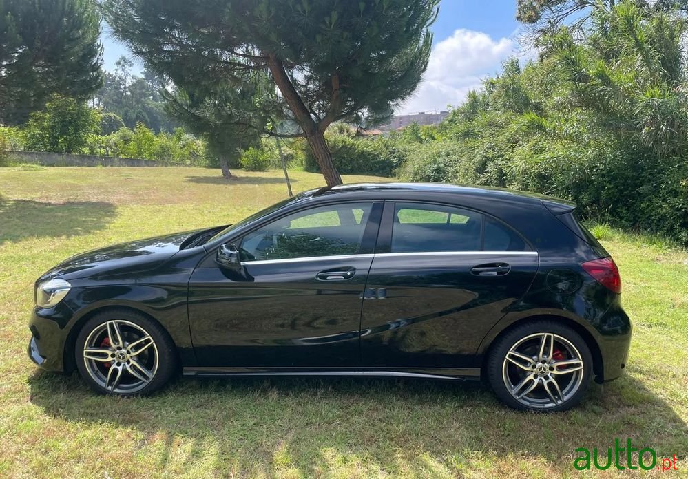 2017' Mercedes-Benz Classe A D Amg Line photo #4