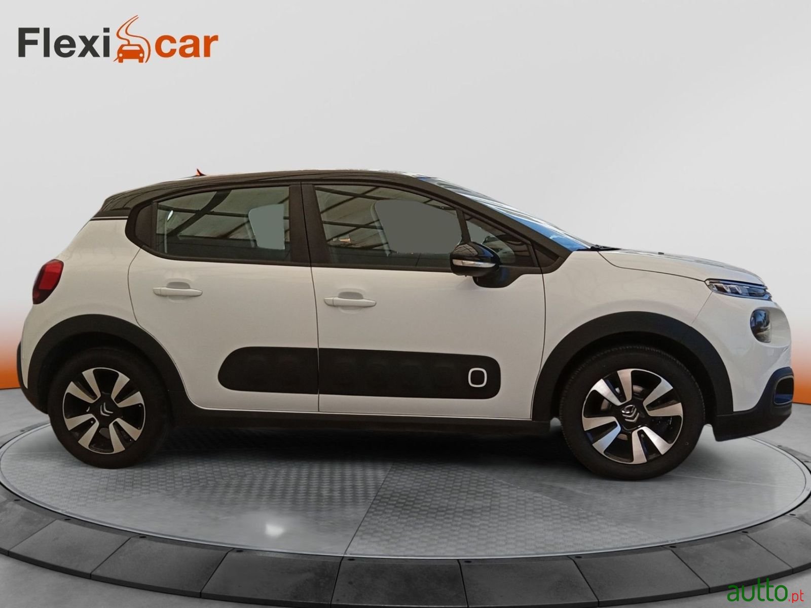 2018' Citroen C3 photo #6