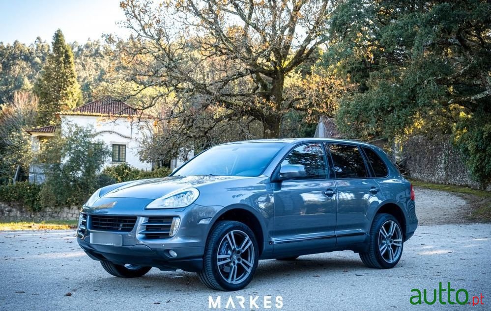 2008' Porsche Cayenne Tiptronic photo #5