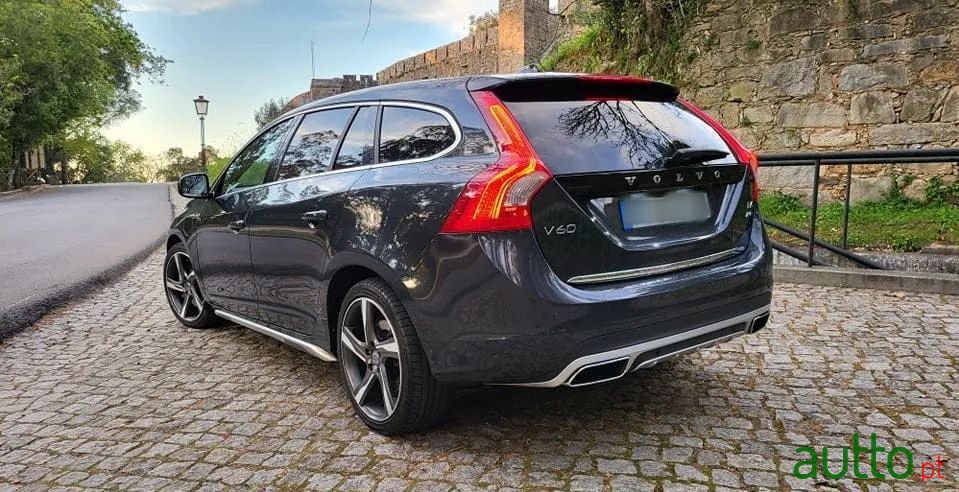 2013' Volvo V60 photo #2
