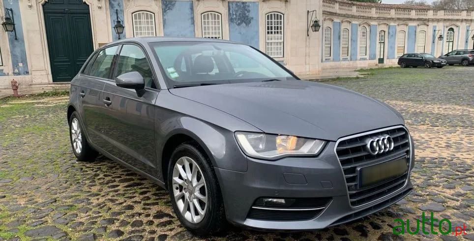 2015' Audi A3 Sportback photo #4