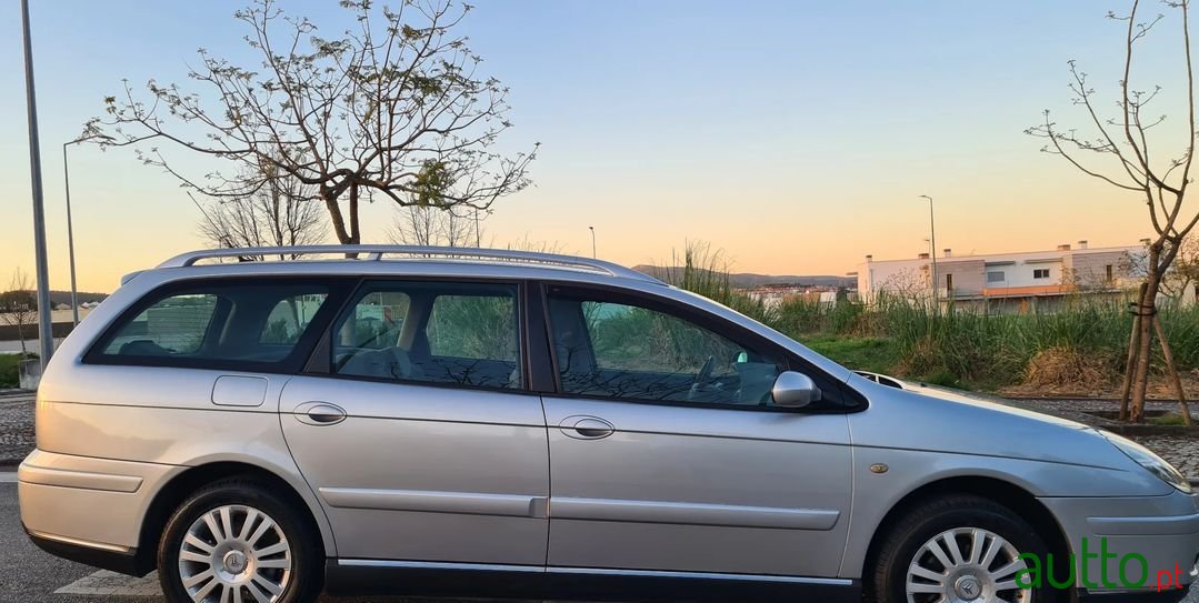 2005' Citroen C5 Tourer photo #5
