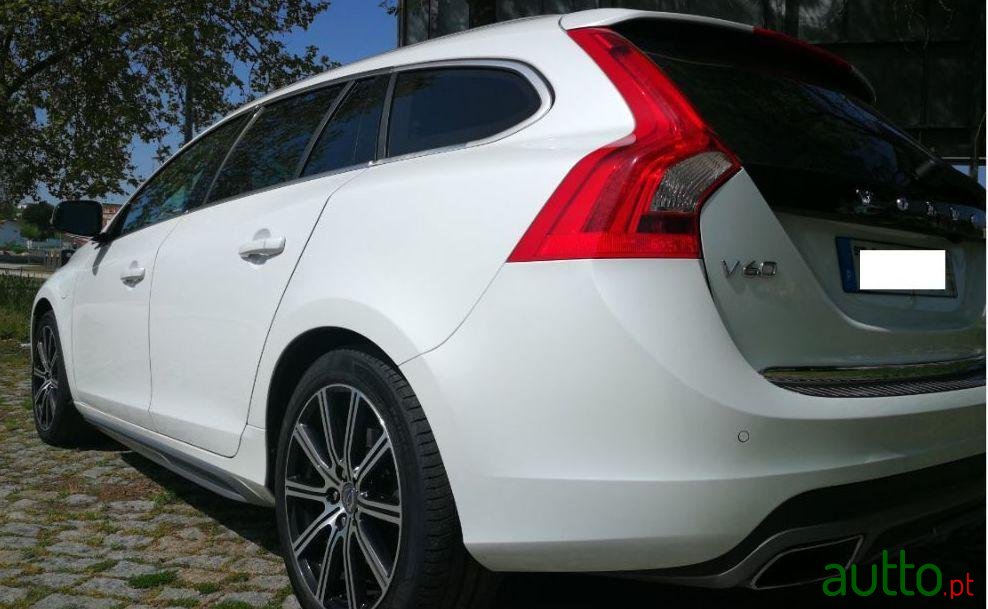 2013' Volvo V60 photo #4