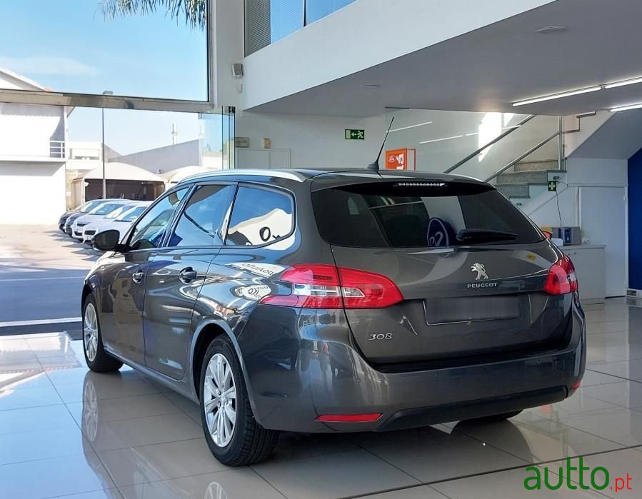 2019' Peugeot 308 Sw photo #4