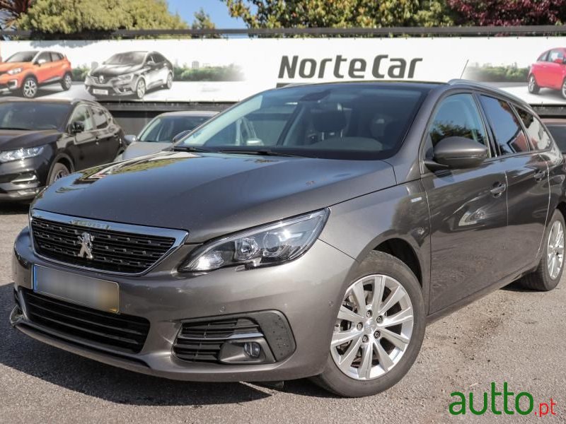 2019' Peugeot 308 Sw photo #1