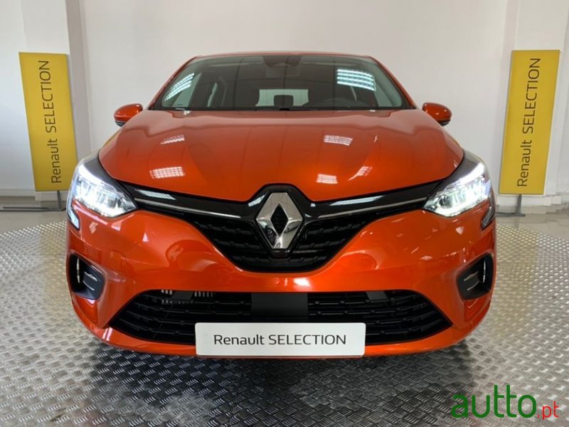 2019' Renault Clio photo #2