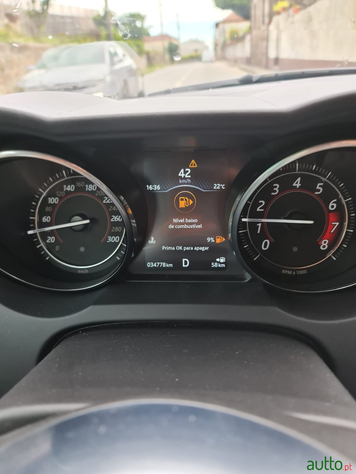 2018' Jaguar F-Type photo #6