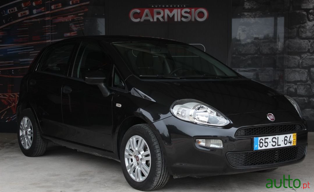 2017' Fiat Punto photo #1