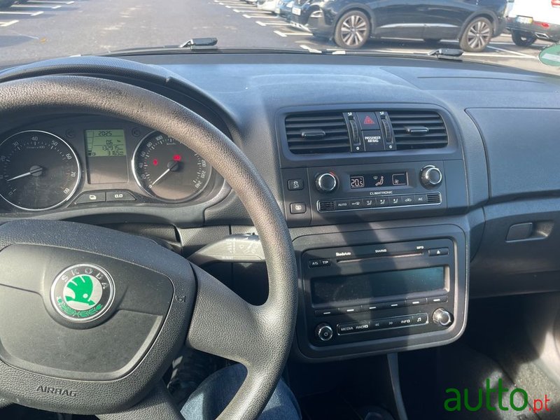2012' Skoda Roomster photo #4