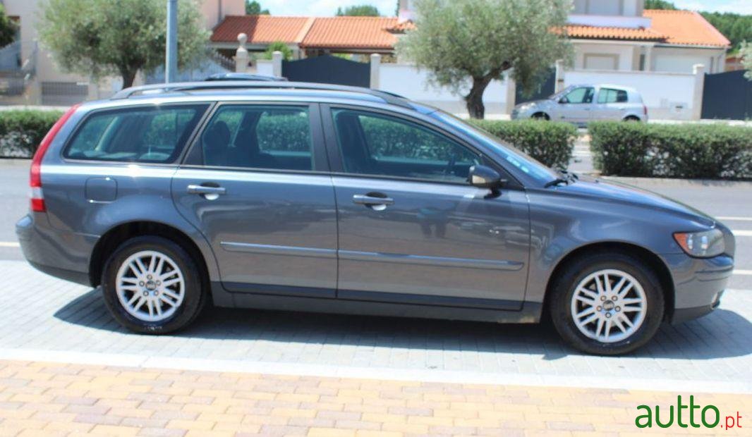 2007' Volvo V50 1.6 Hdi photo #2