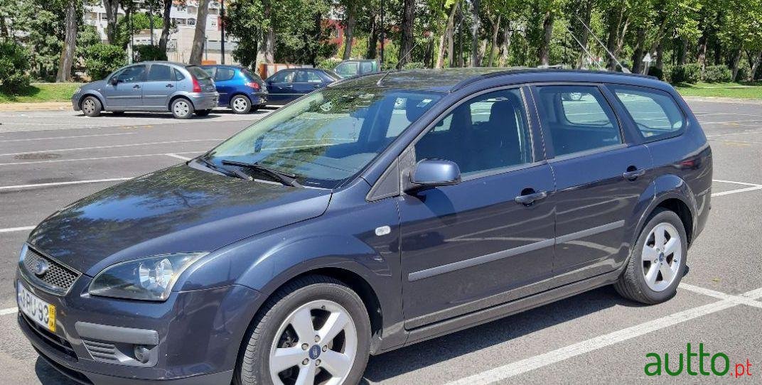 2006' Ford Focus Sw photo #1