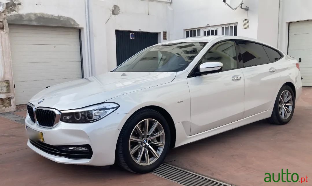 2018' BMW 630 Gran Turismo photo #3